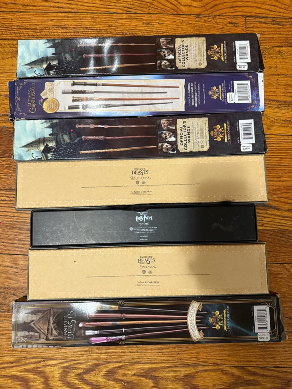 Harry Potter & Fantastic Beasts Collectible Wand Set - Brown and Black